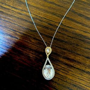 Elegant Swarovski Crystal pendant necklace